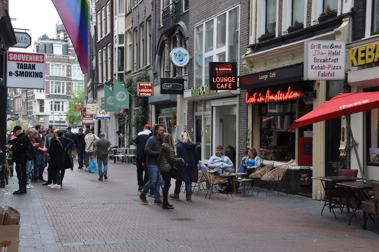 ***  Ciao Papa Hotel Amsterdam Central Station Netherlands