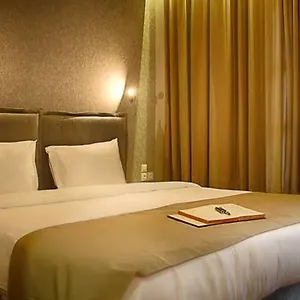 Athlos Otel